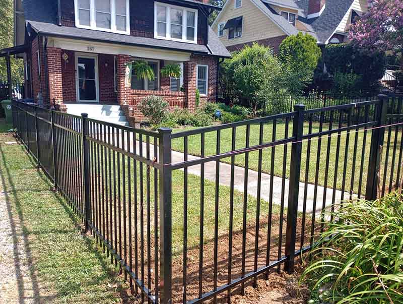 Aluminum front yard fence